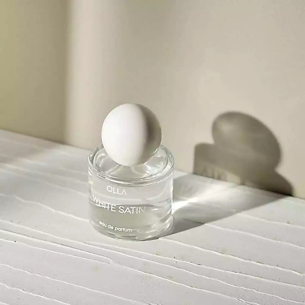 OLLA WHITE SATIN