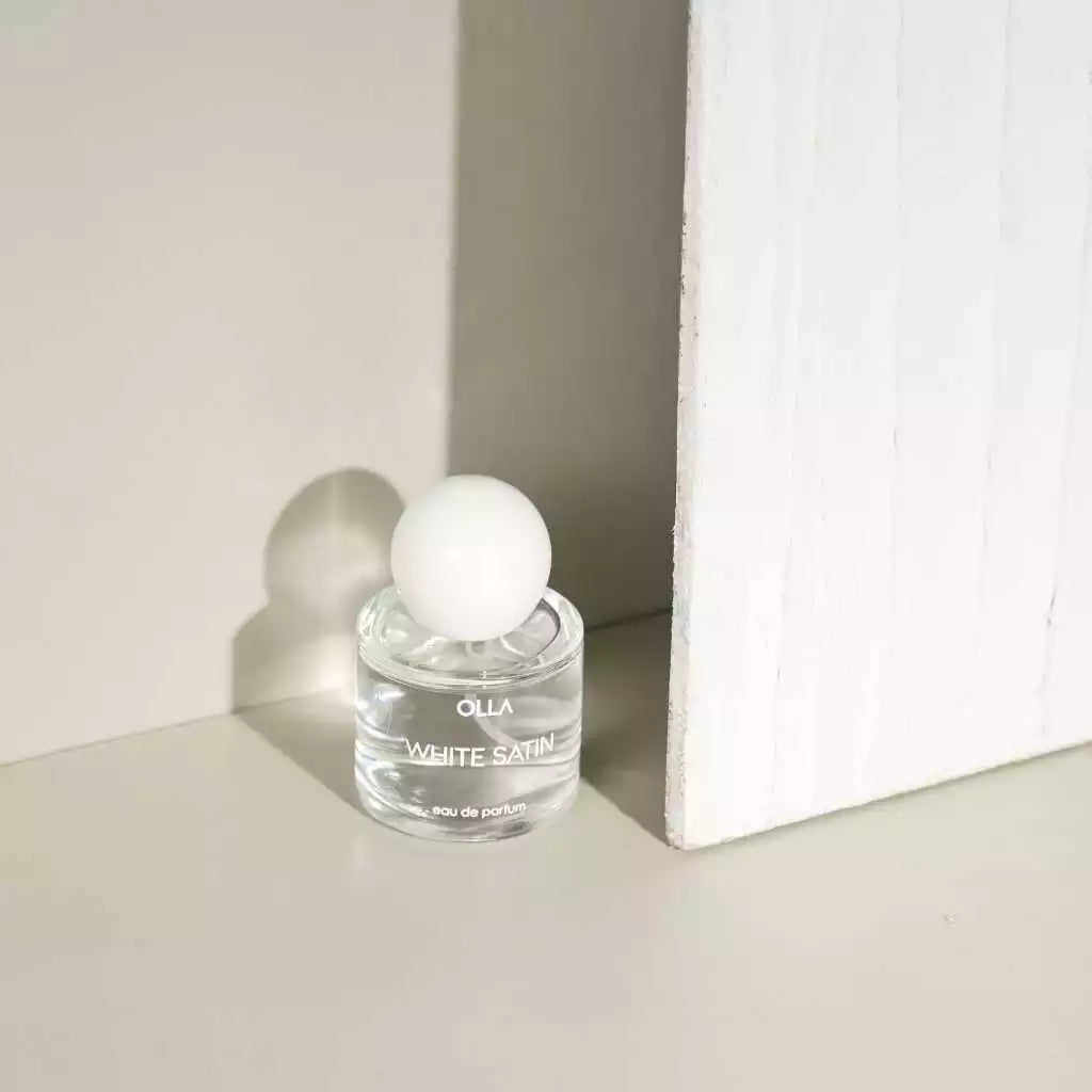 OLLA WHITE SATIN
