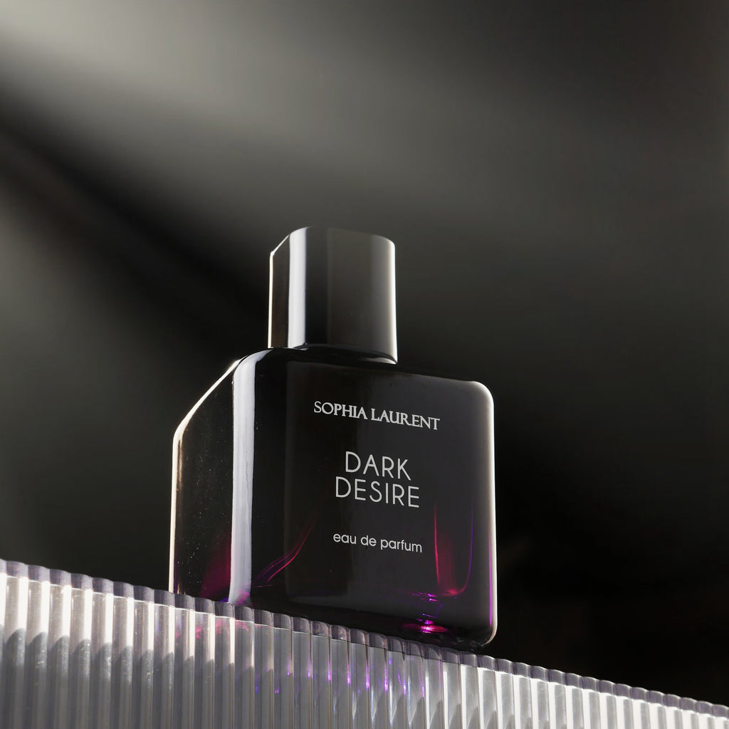 SOPHIA LAURENT DARK DESIRE