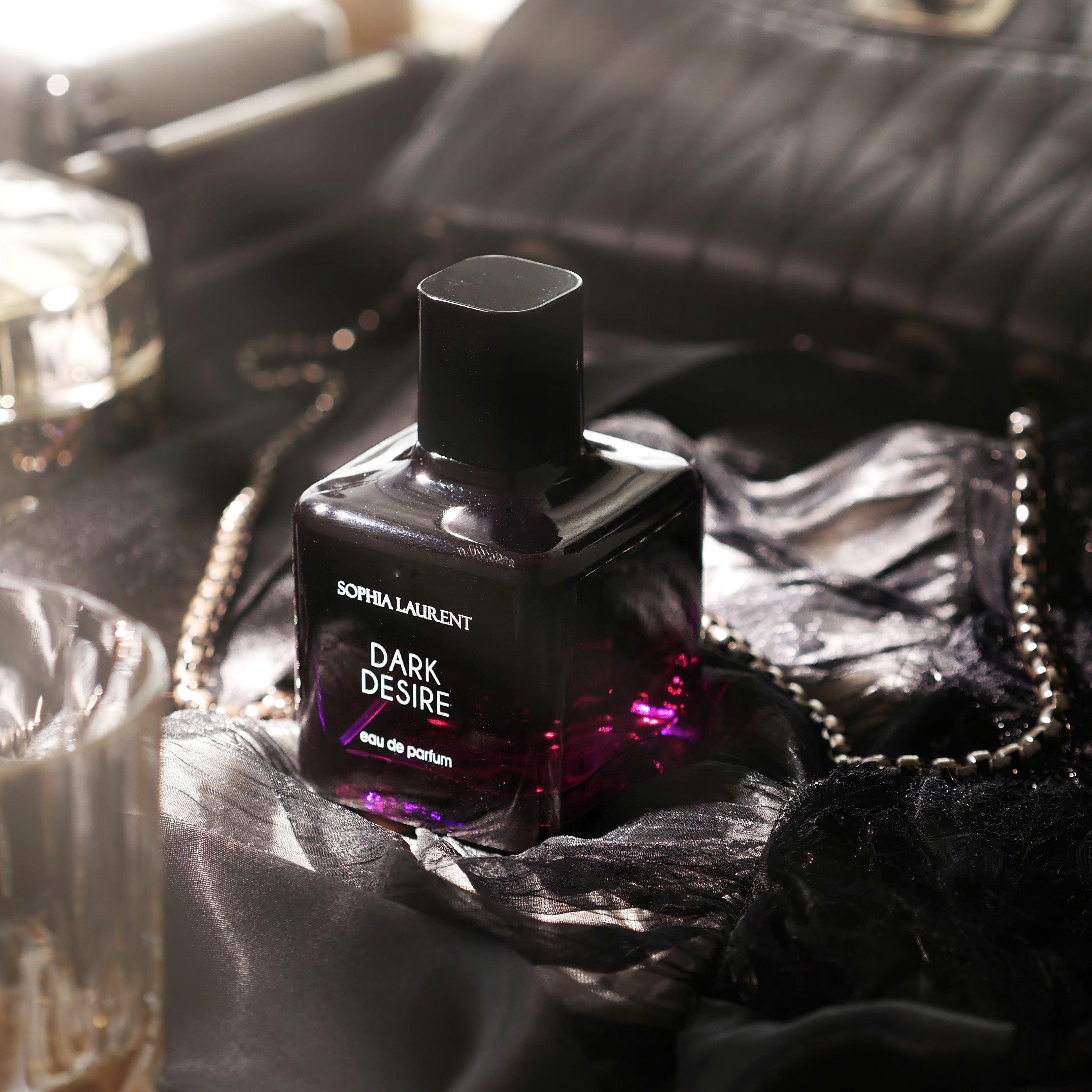 SOPHIA LAURENT DARK DESIRE